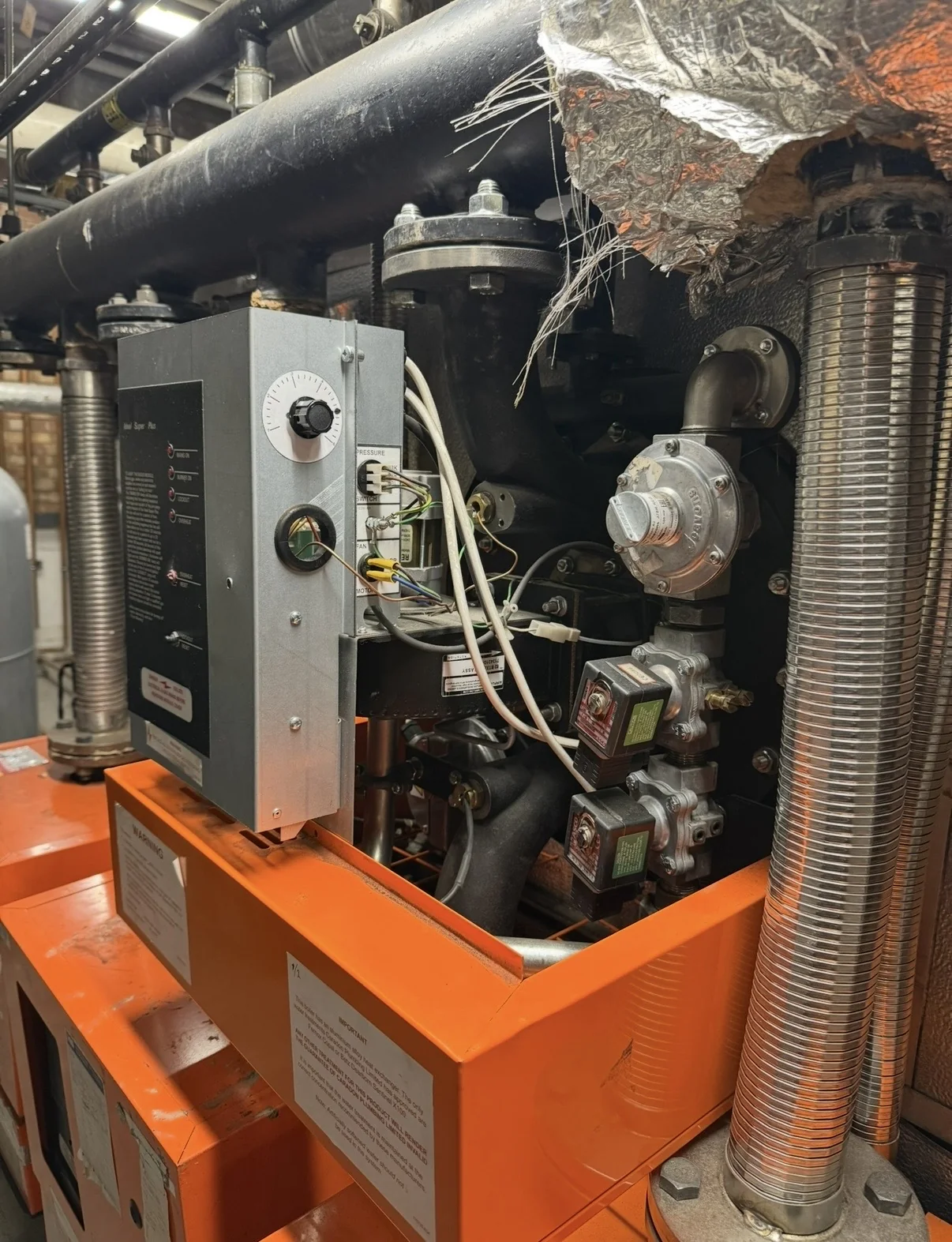 Heating plant control components and pipework